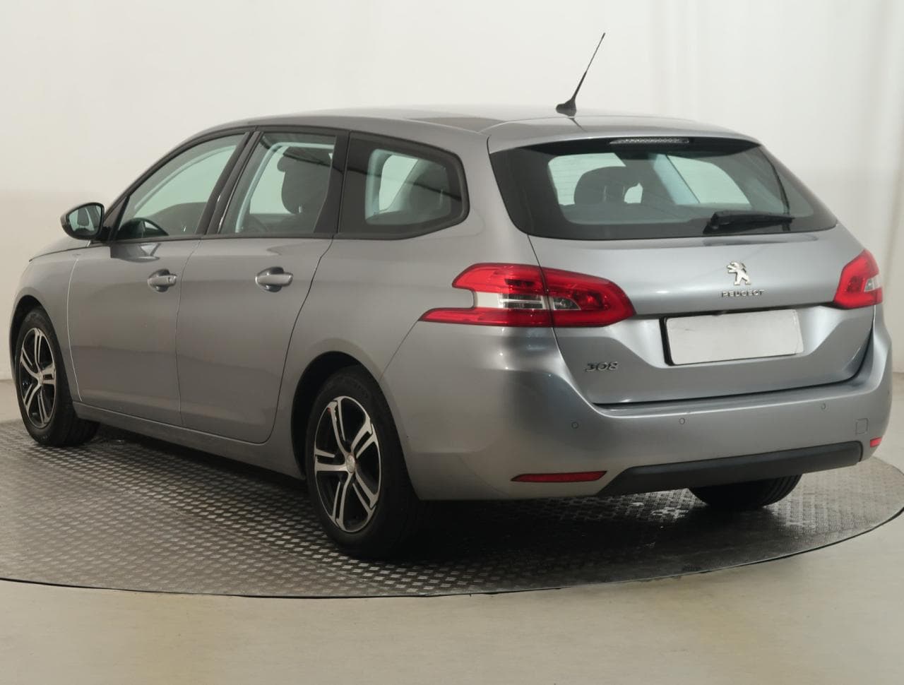 2017 Peugeot 308 - 5