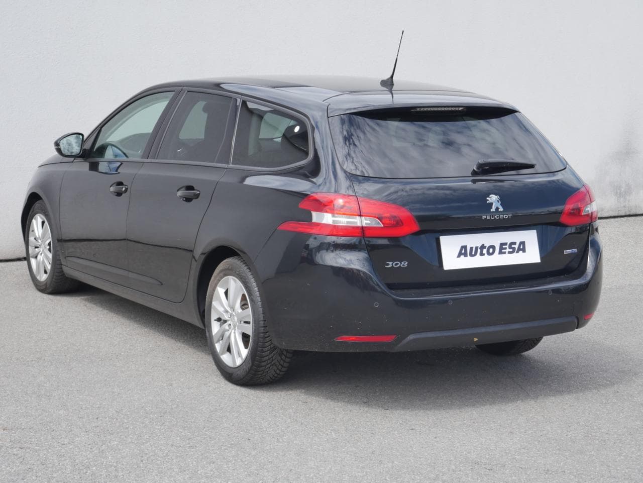 2016 Peugeot 308 - 5