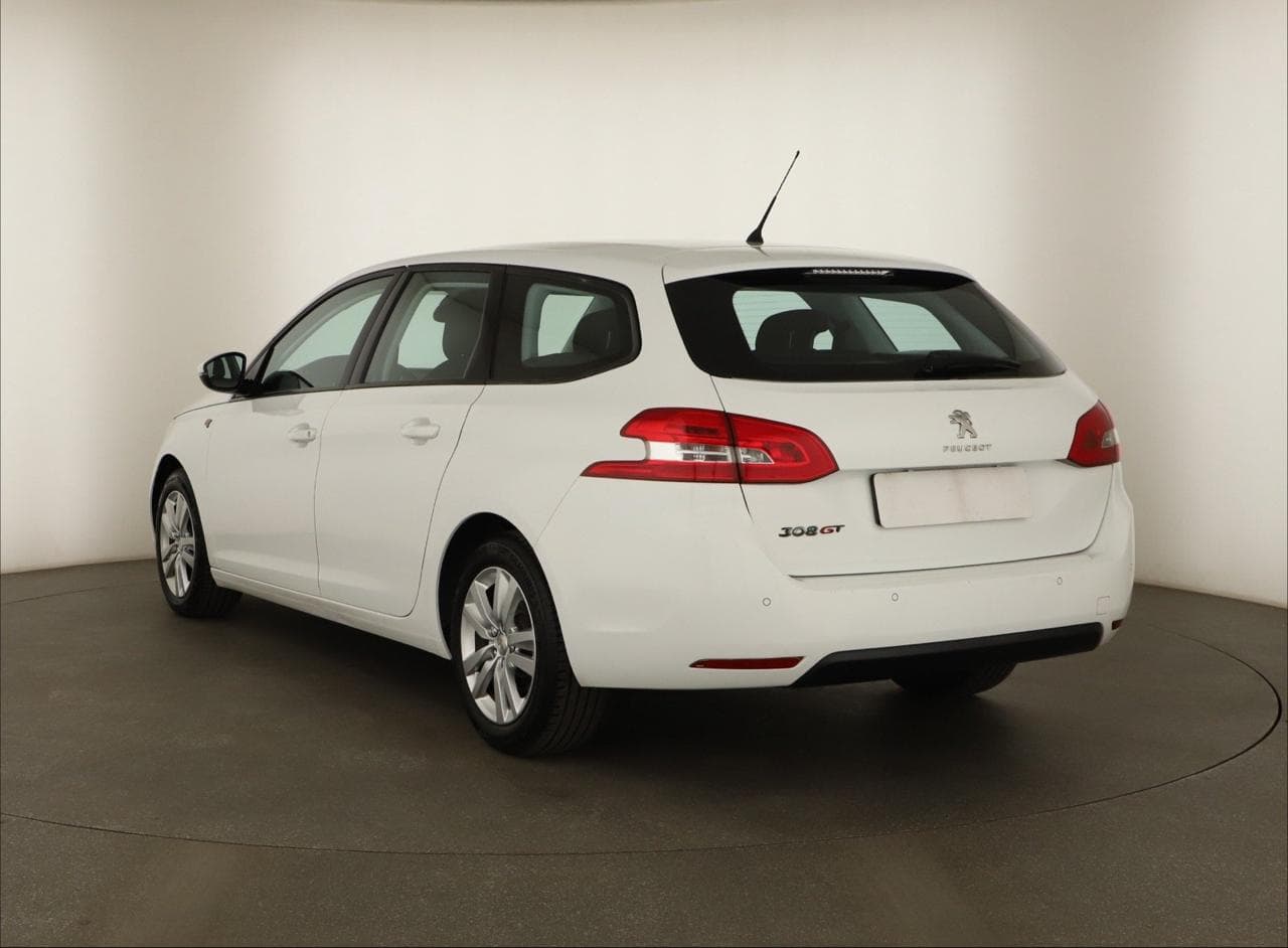 2017 Peugeot 308 - 5