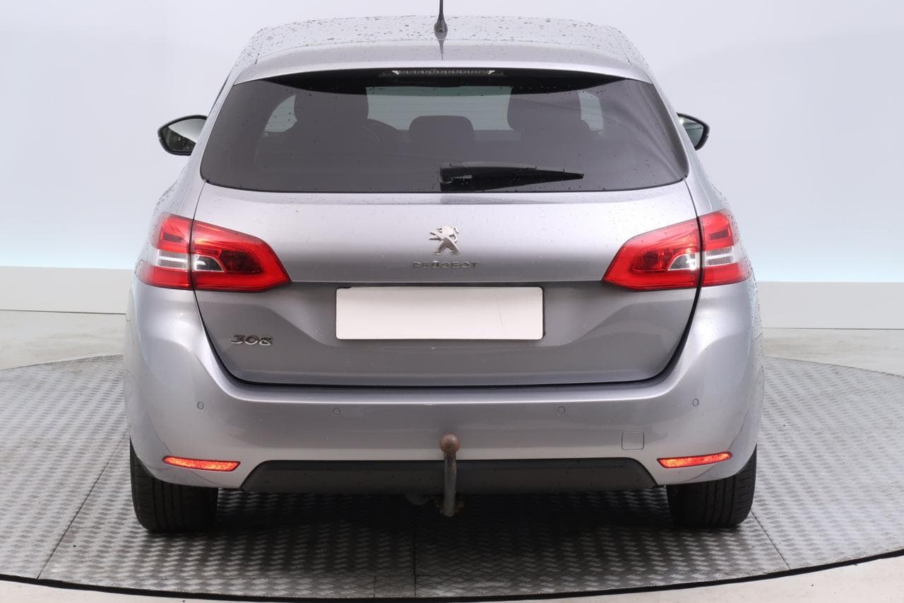2016 Peugeot 308 - 6