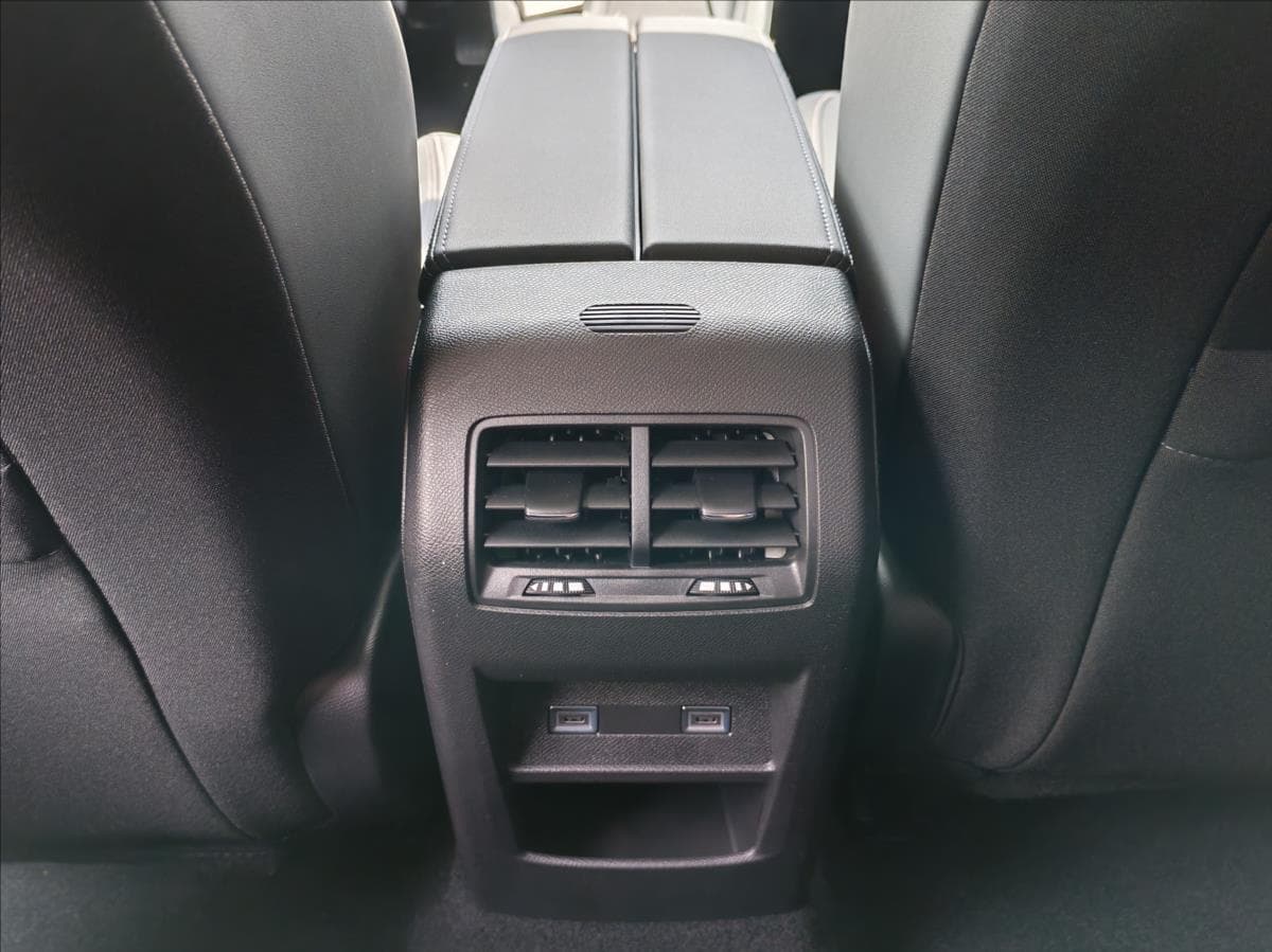 2026 Peugeot 308 - 14