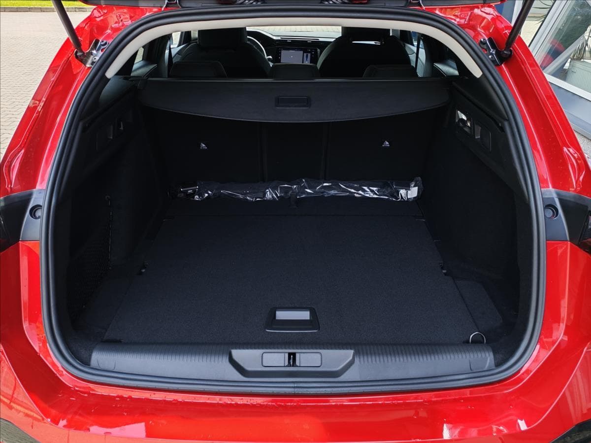 2026 Peugeot 308 - 9