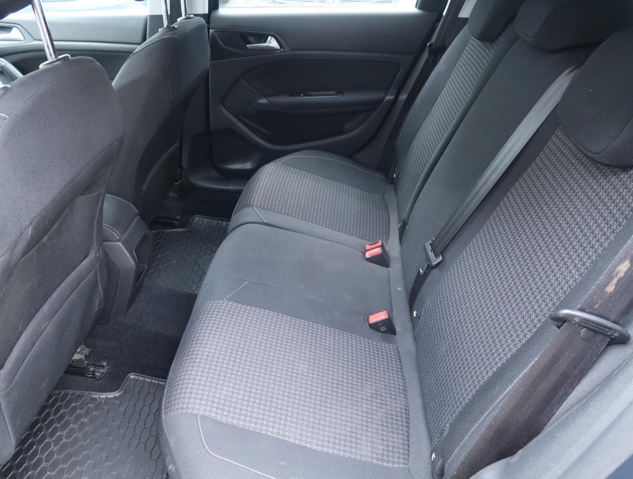 2019 Peugeot 308 - 26