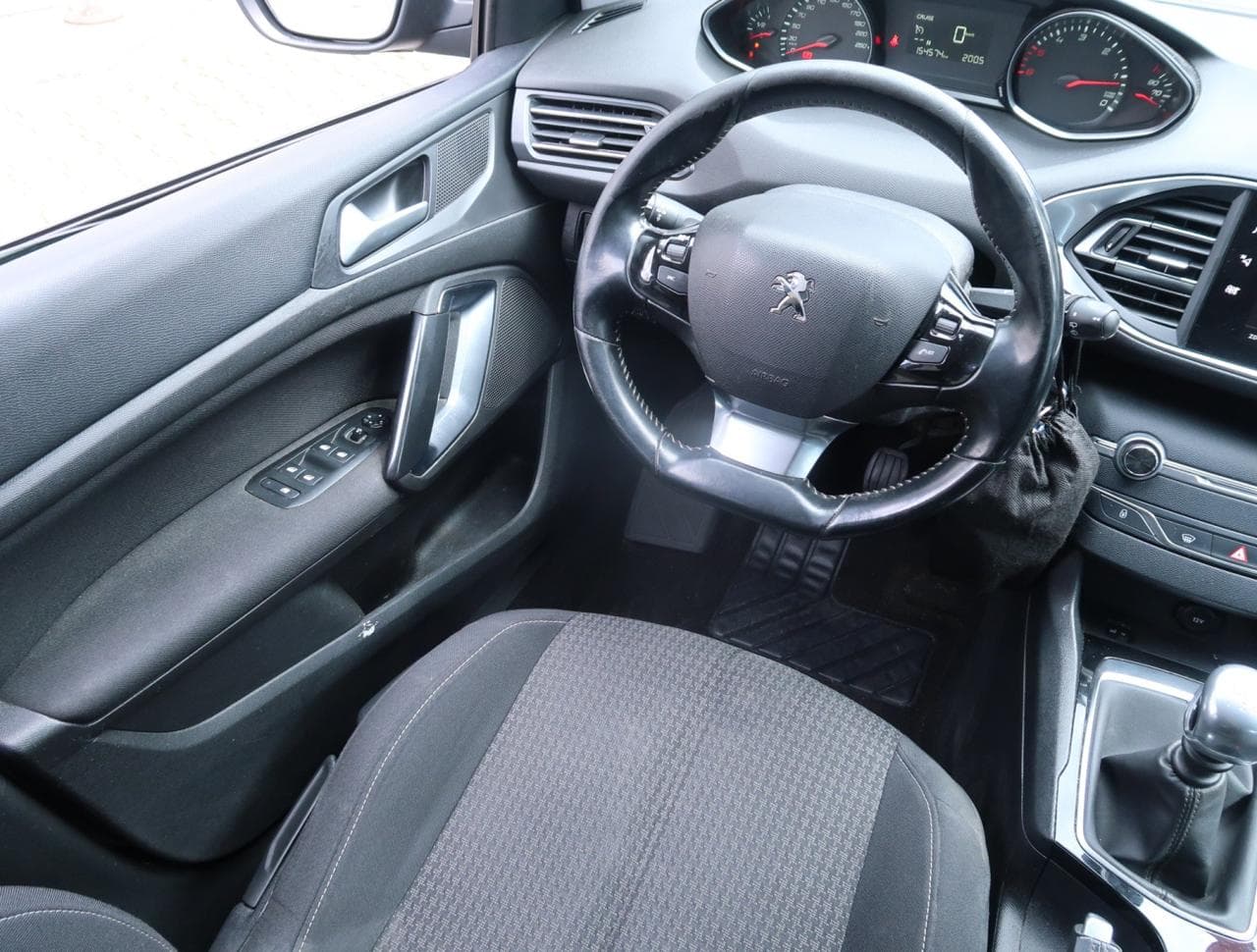 2019 Peugeot 308 - 15