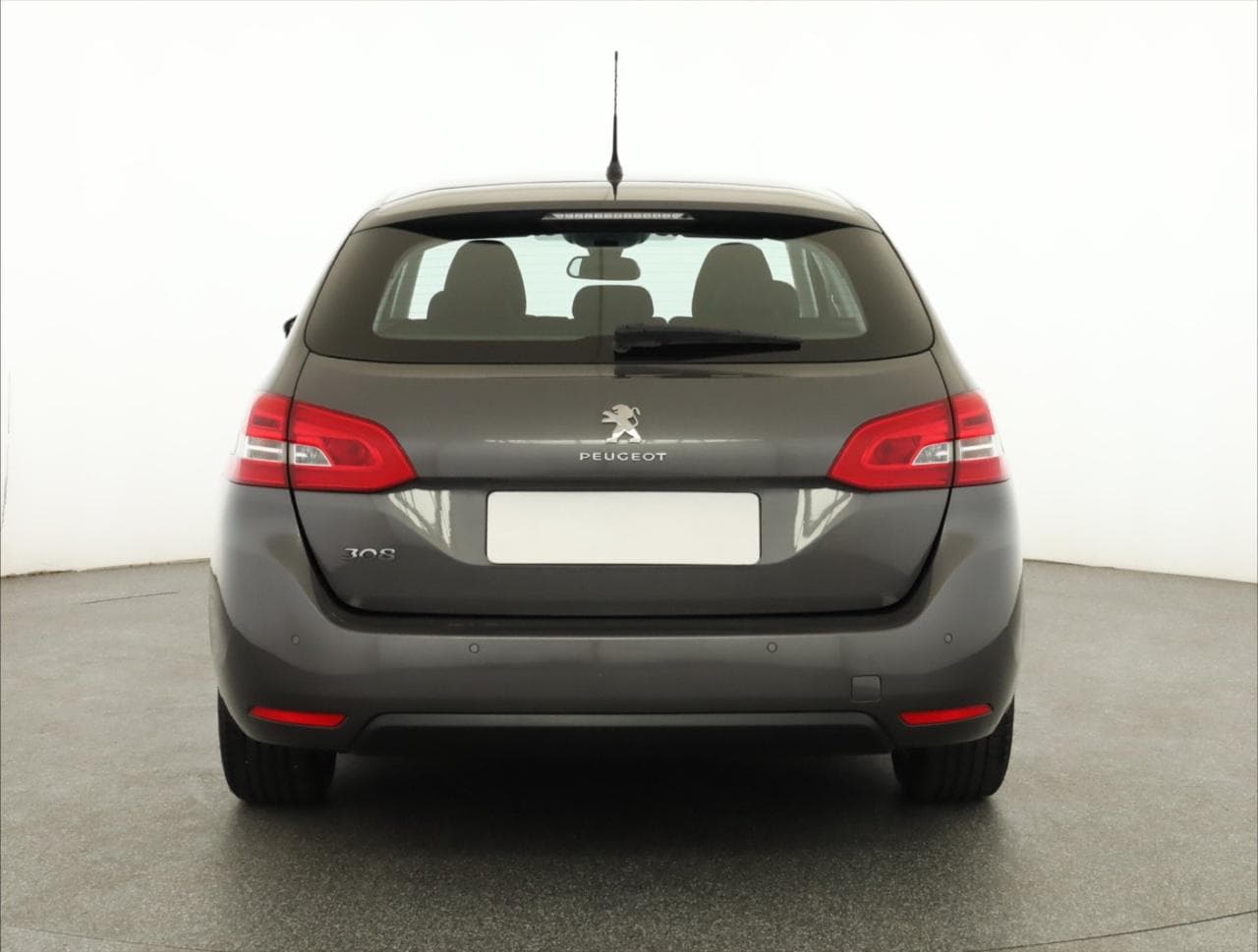 2018 Peugeot 308 - 11