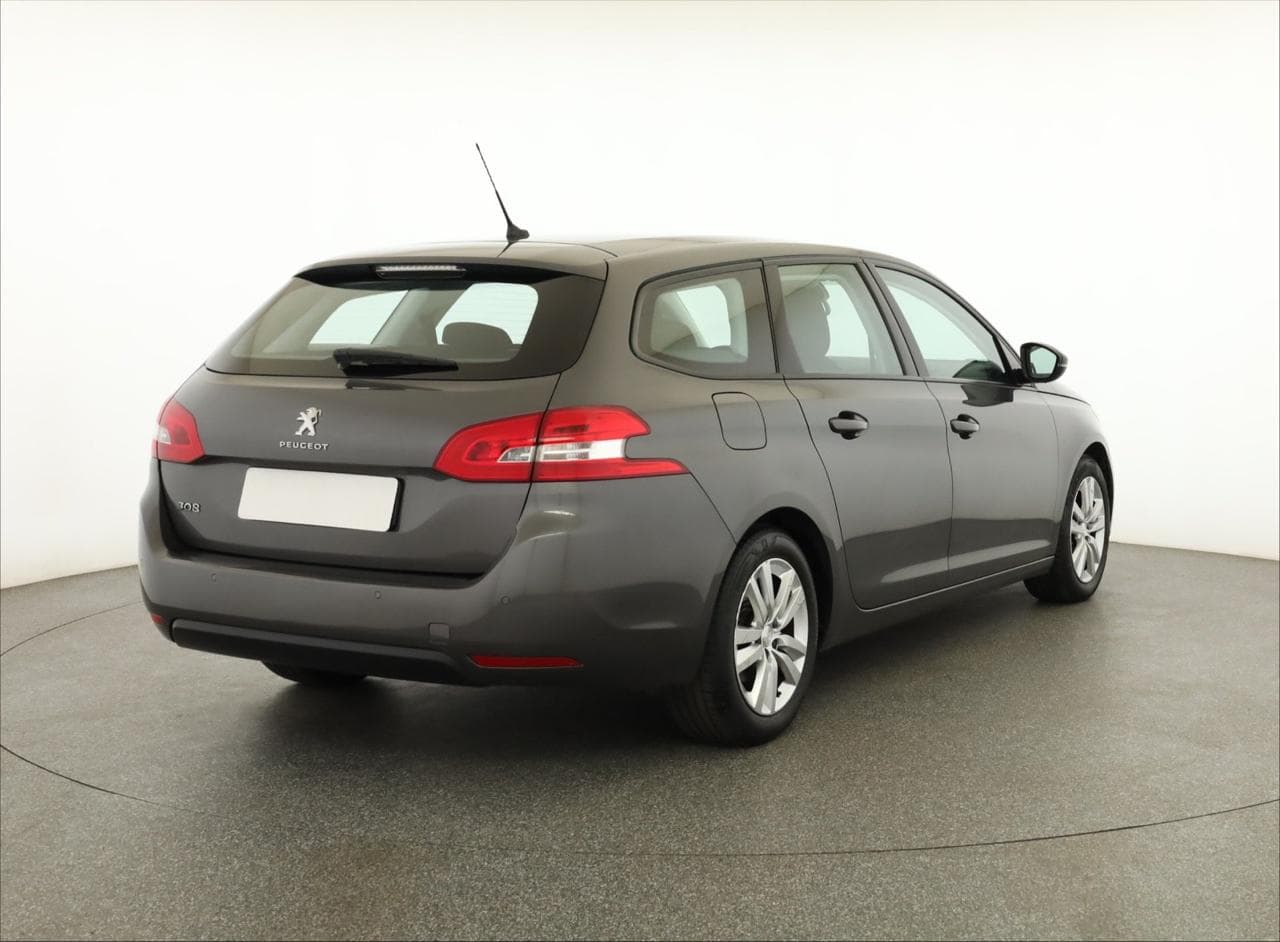 2018 Peugeot 308 - 13