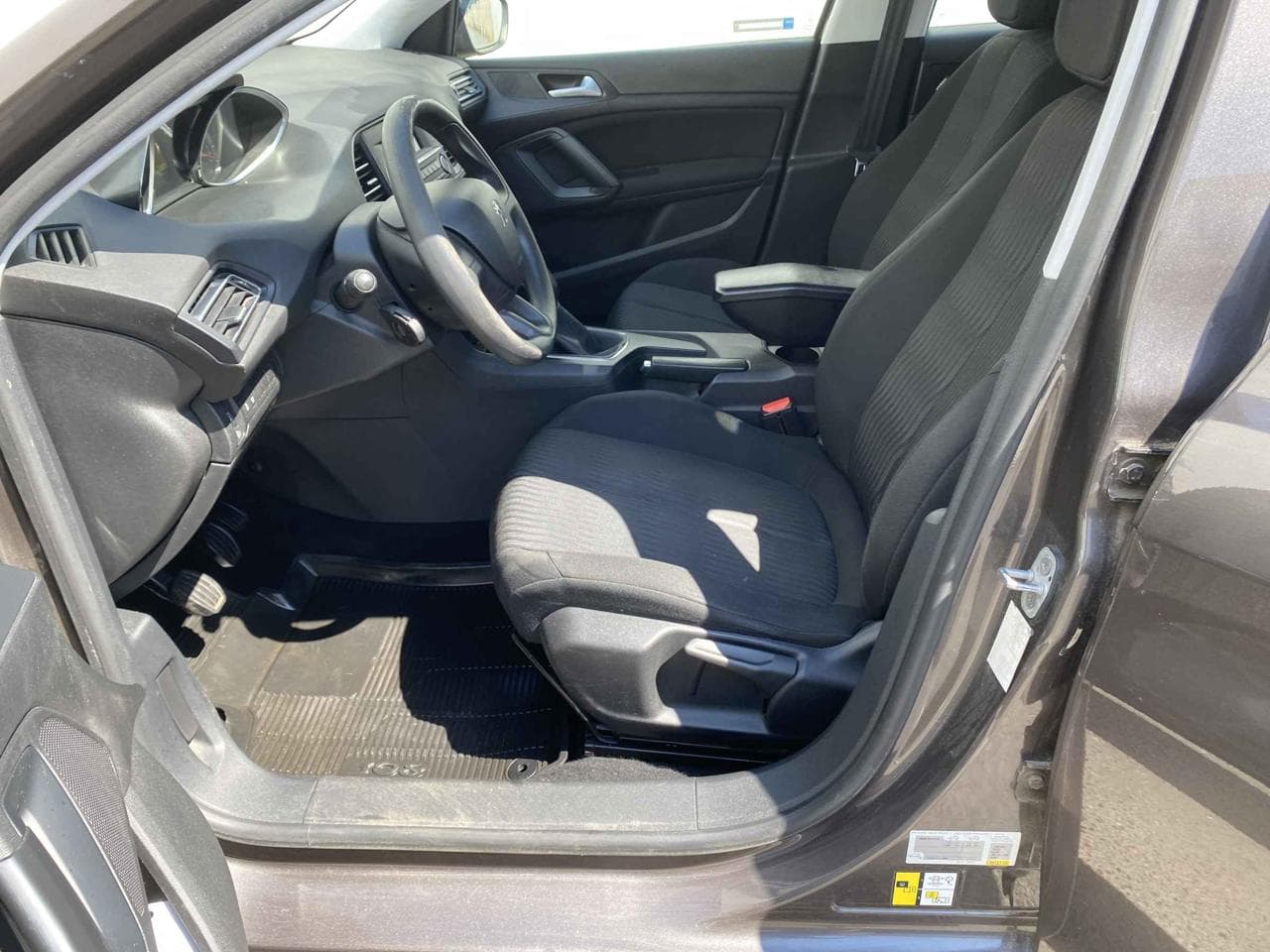 2015 Peugeot 308 - 9