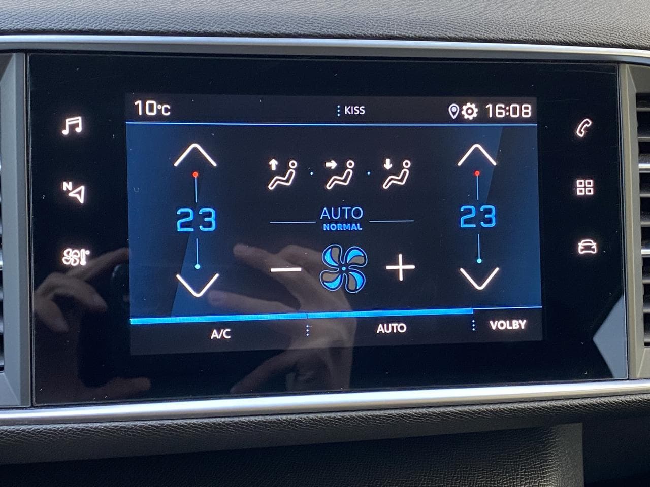 2020 Peugeot 308 - 16