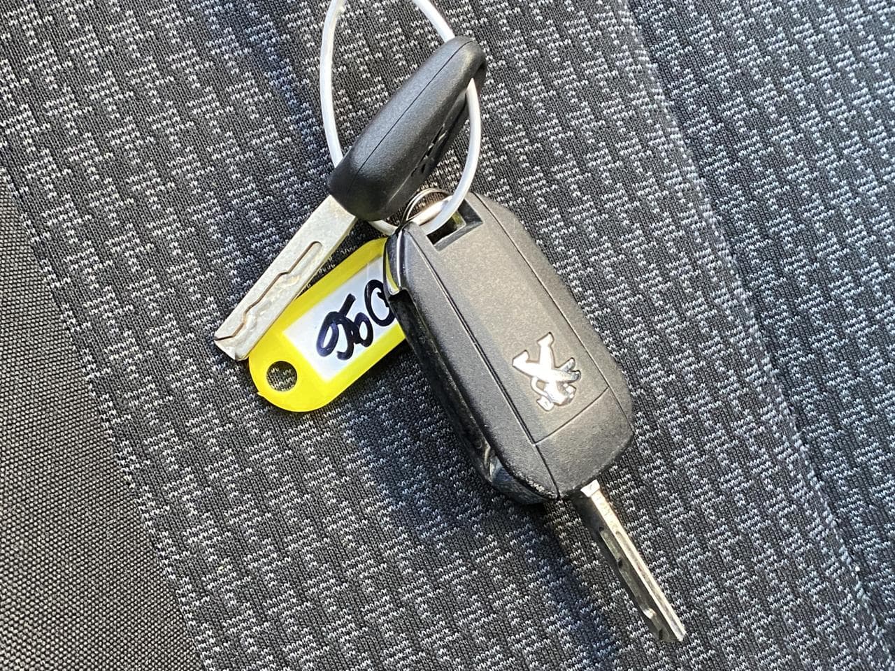 2020 Peugeot 308 - 17