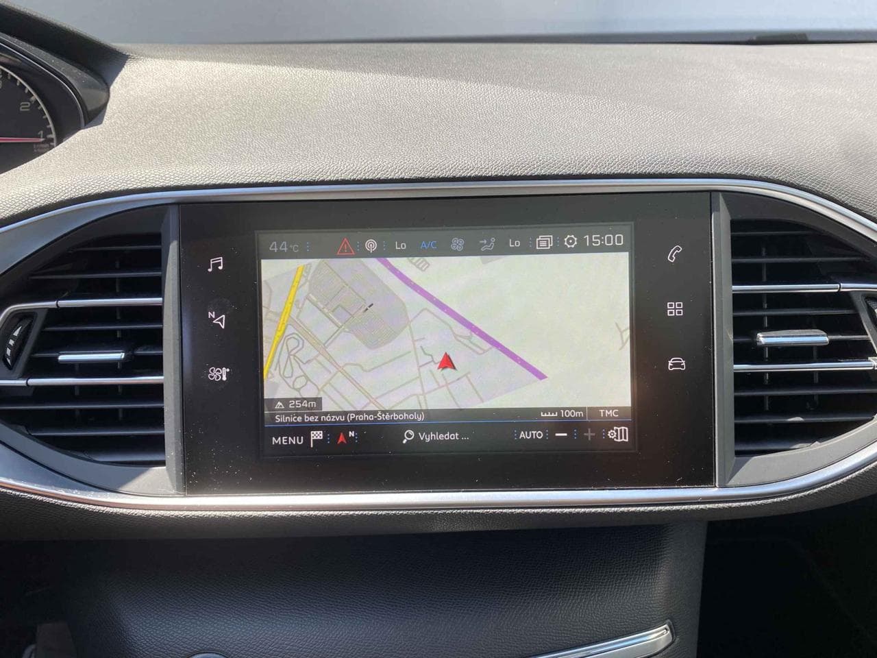 2018 Peugeot 308 - 18