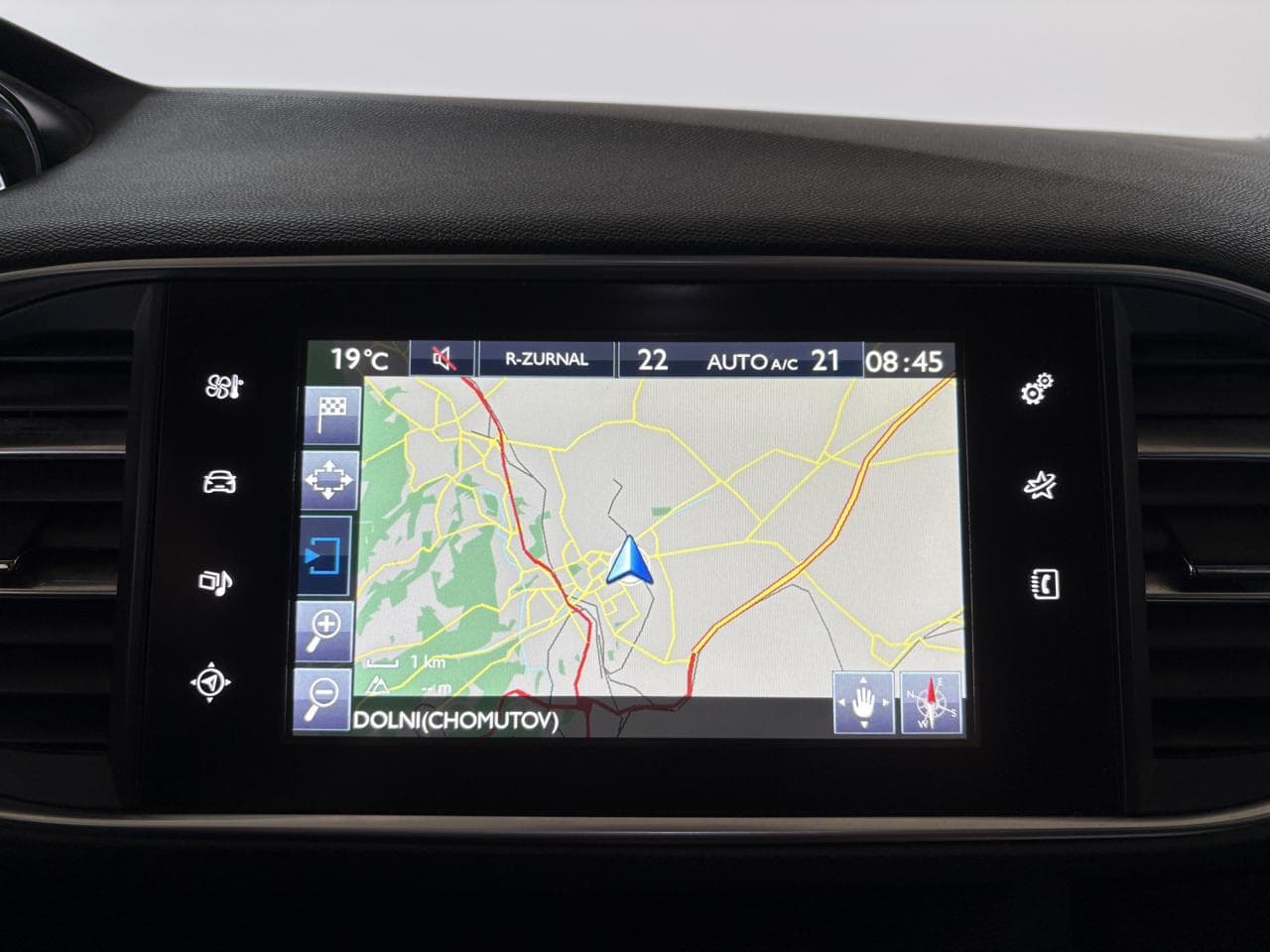 2016 Peugeot 308 - 11
