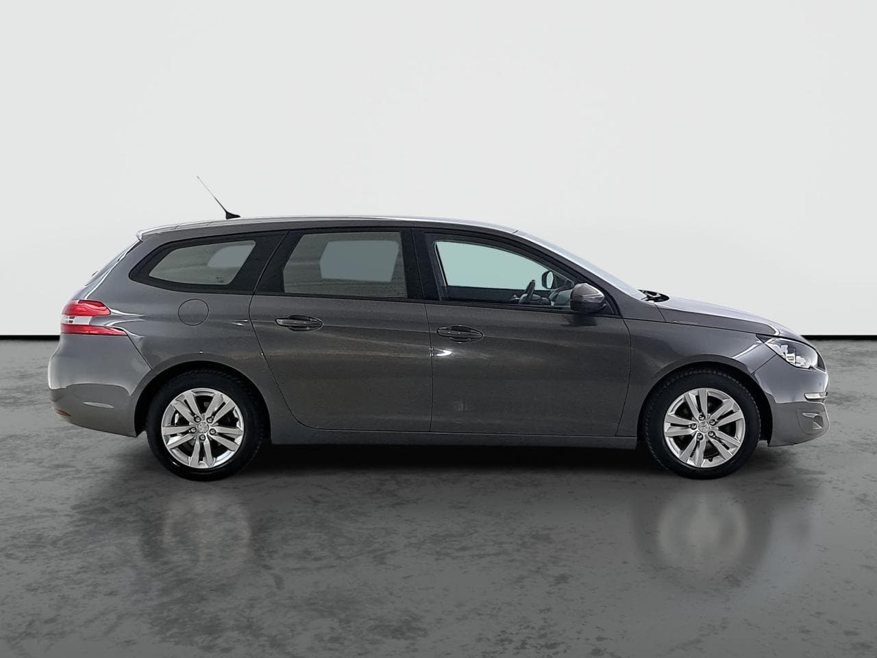 2017 Peugeot 308 - 8
