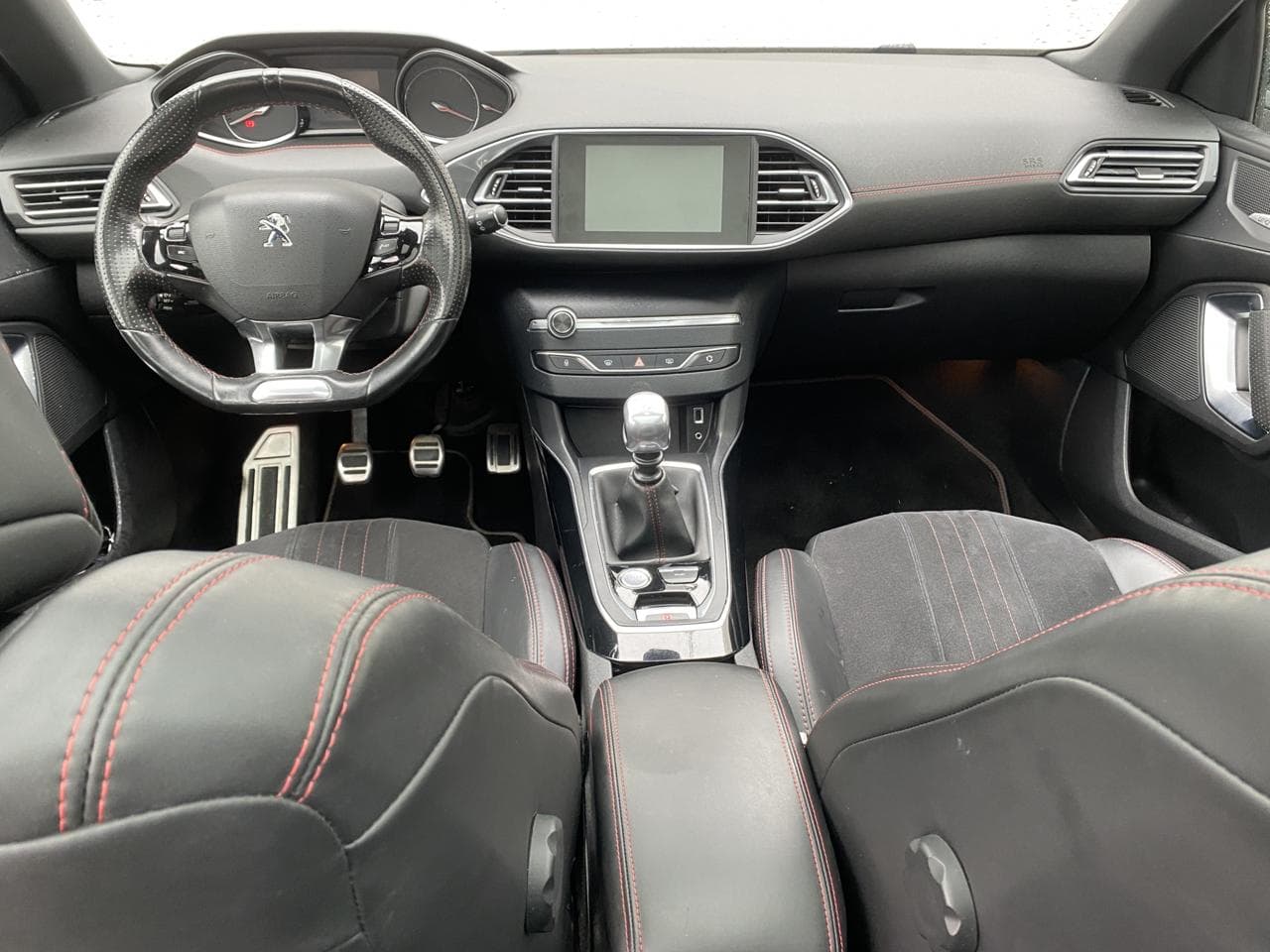 2015 Peugeot 308 - 8