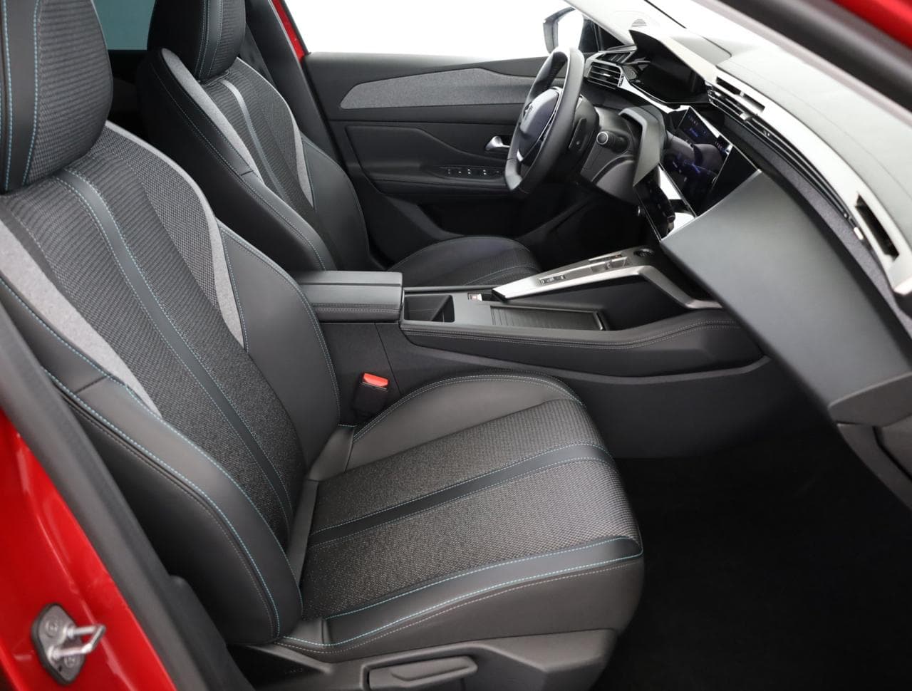 2023 Peugeot 308 - 10