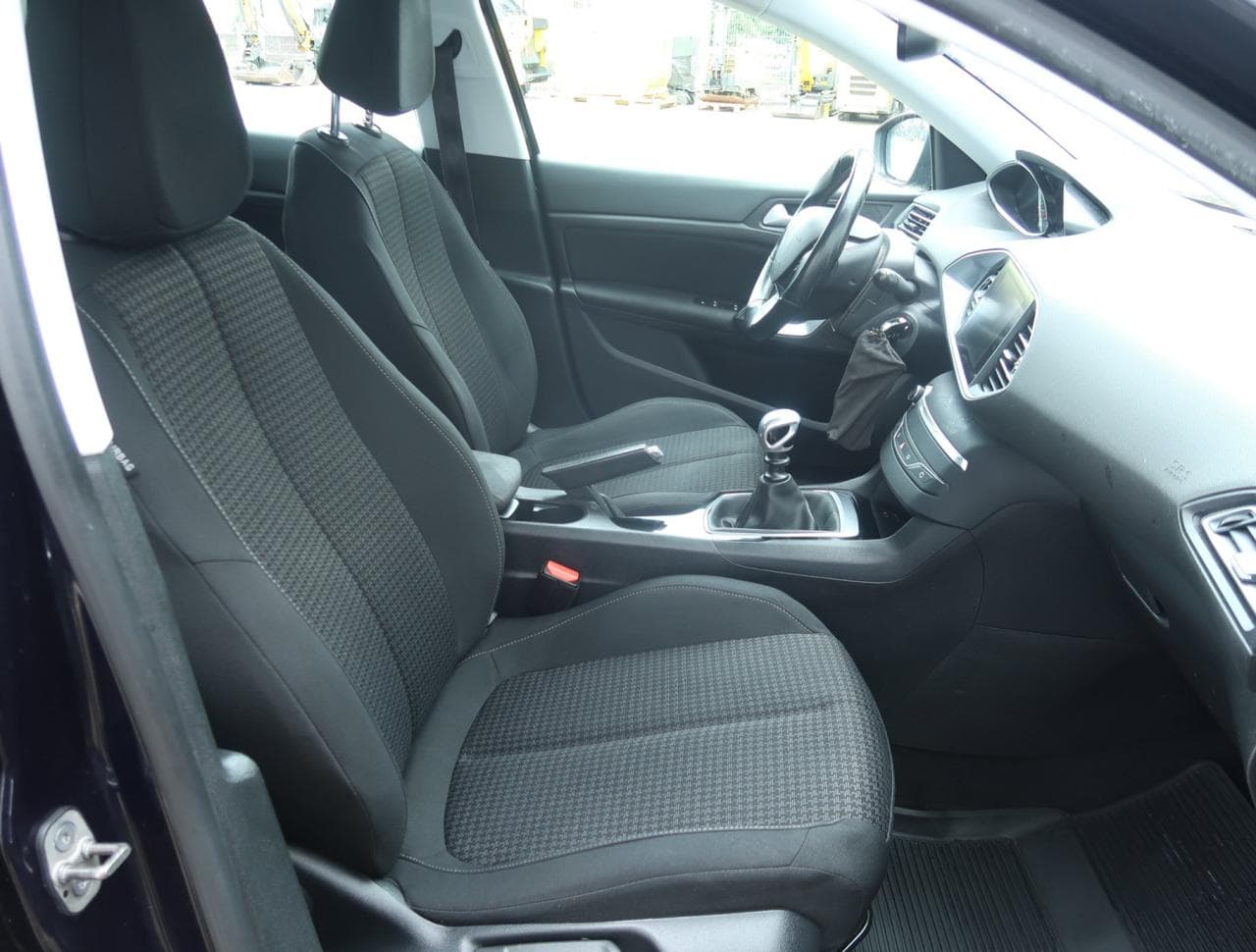 2019 Peugeot 308 - 12