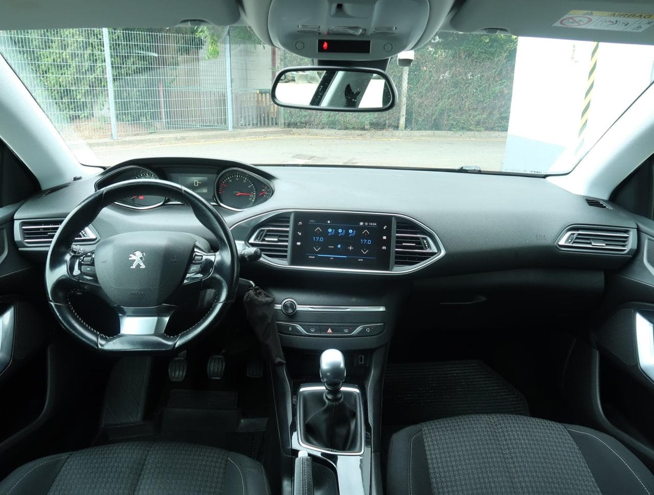 2019 Peugeot 308 - 10