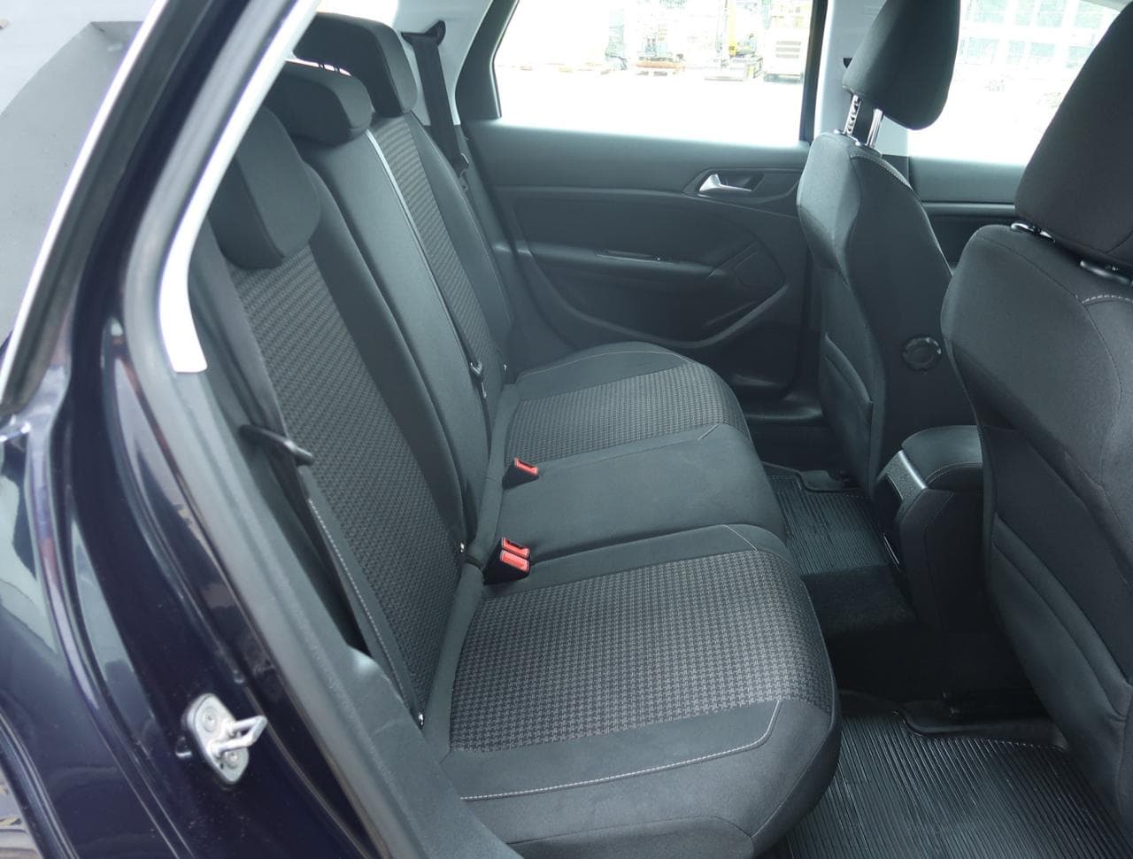 2019 Peugeot 308 - 13