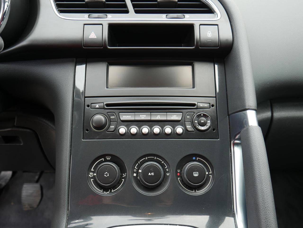 2011 Peugeot 3008 - 13