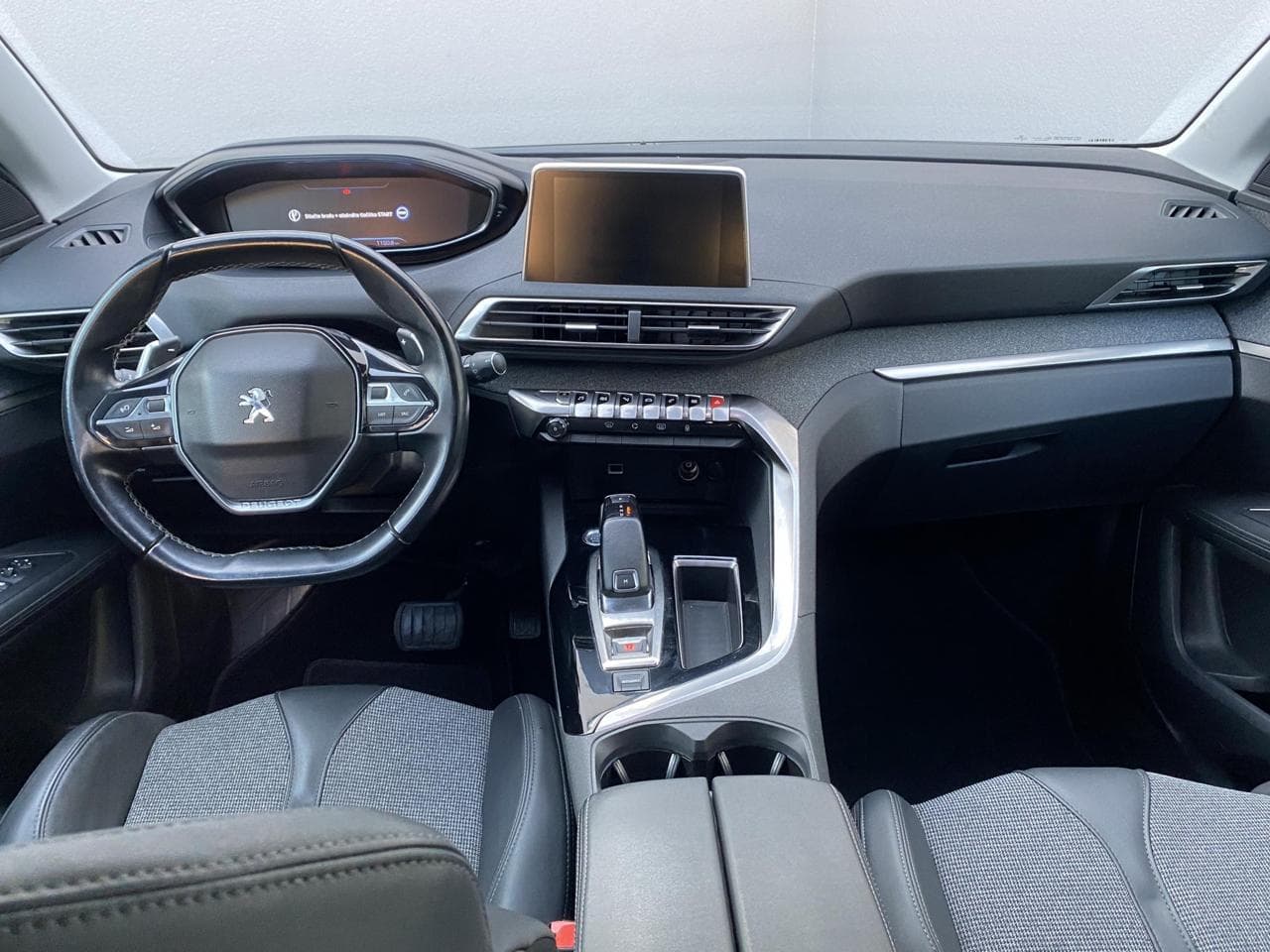 2019 Peugeot 3008 - 8