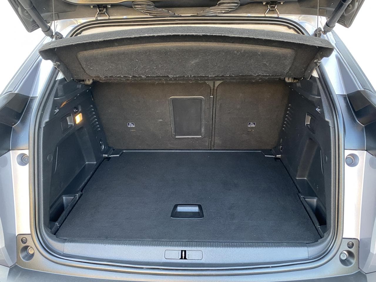 2019 Peugeot 3008 - 7