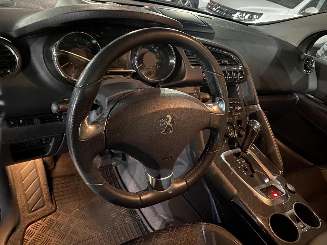2014 Peugeot 3008 - 12