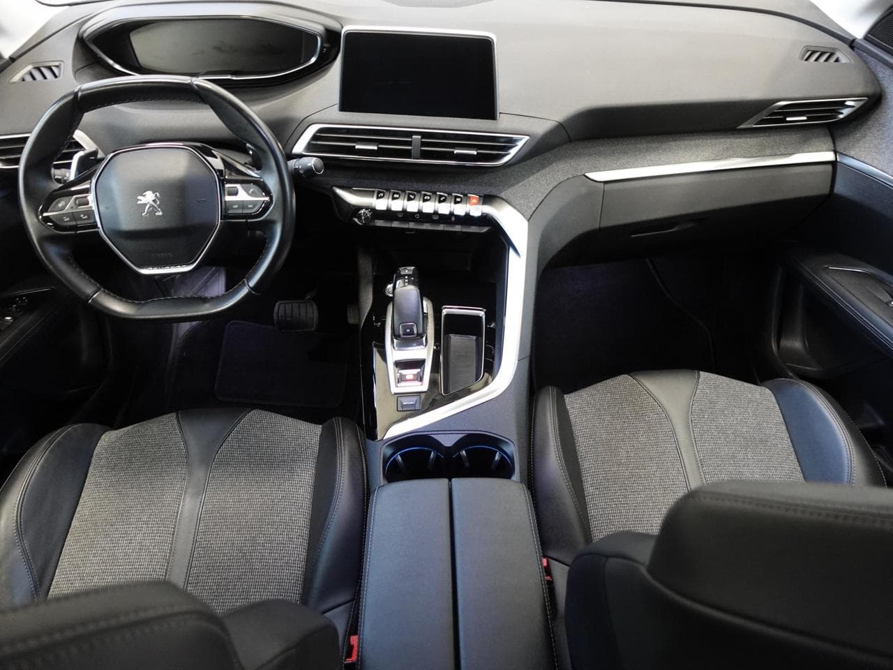 2019 Peugeot 3008 - 8