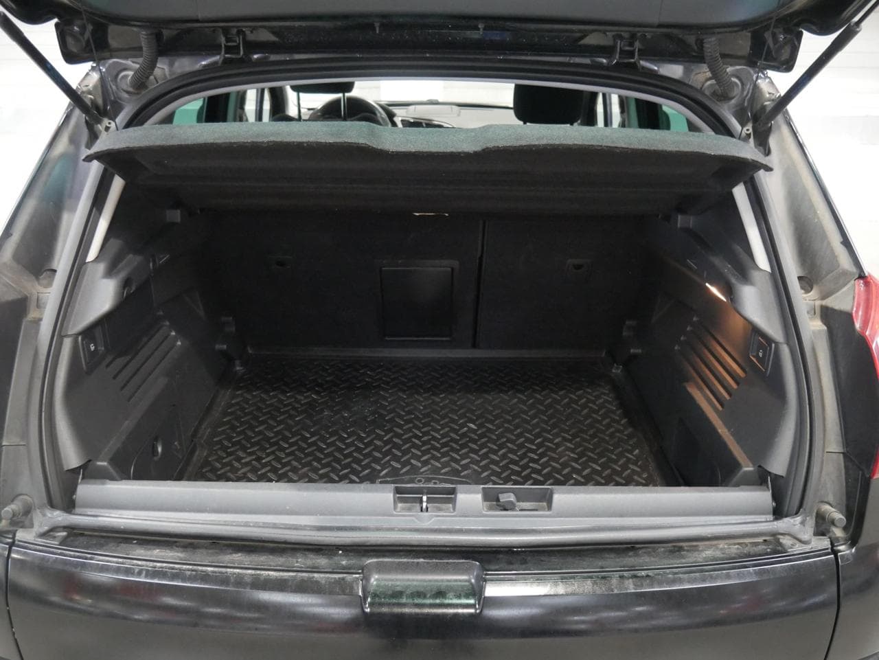 2014 Peugeot 3008 - 17