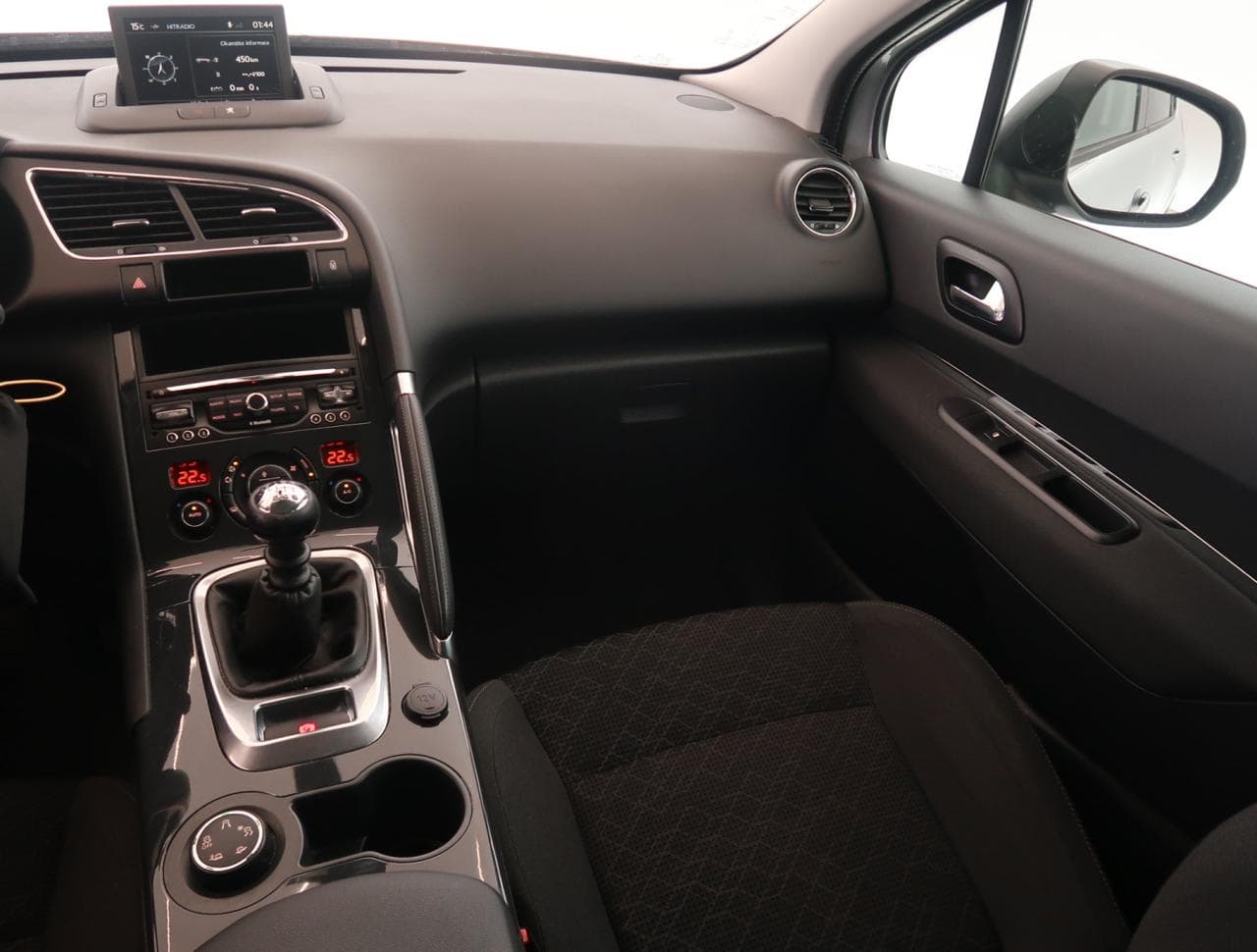 2015 Peugeot 3008 - 11