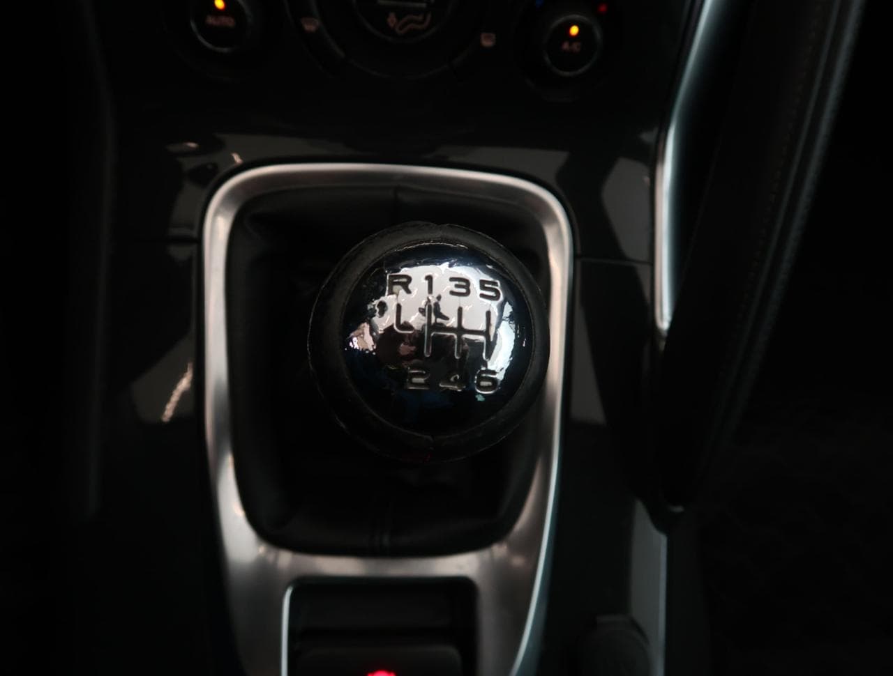 2015 Peugeot 3008 - 19