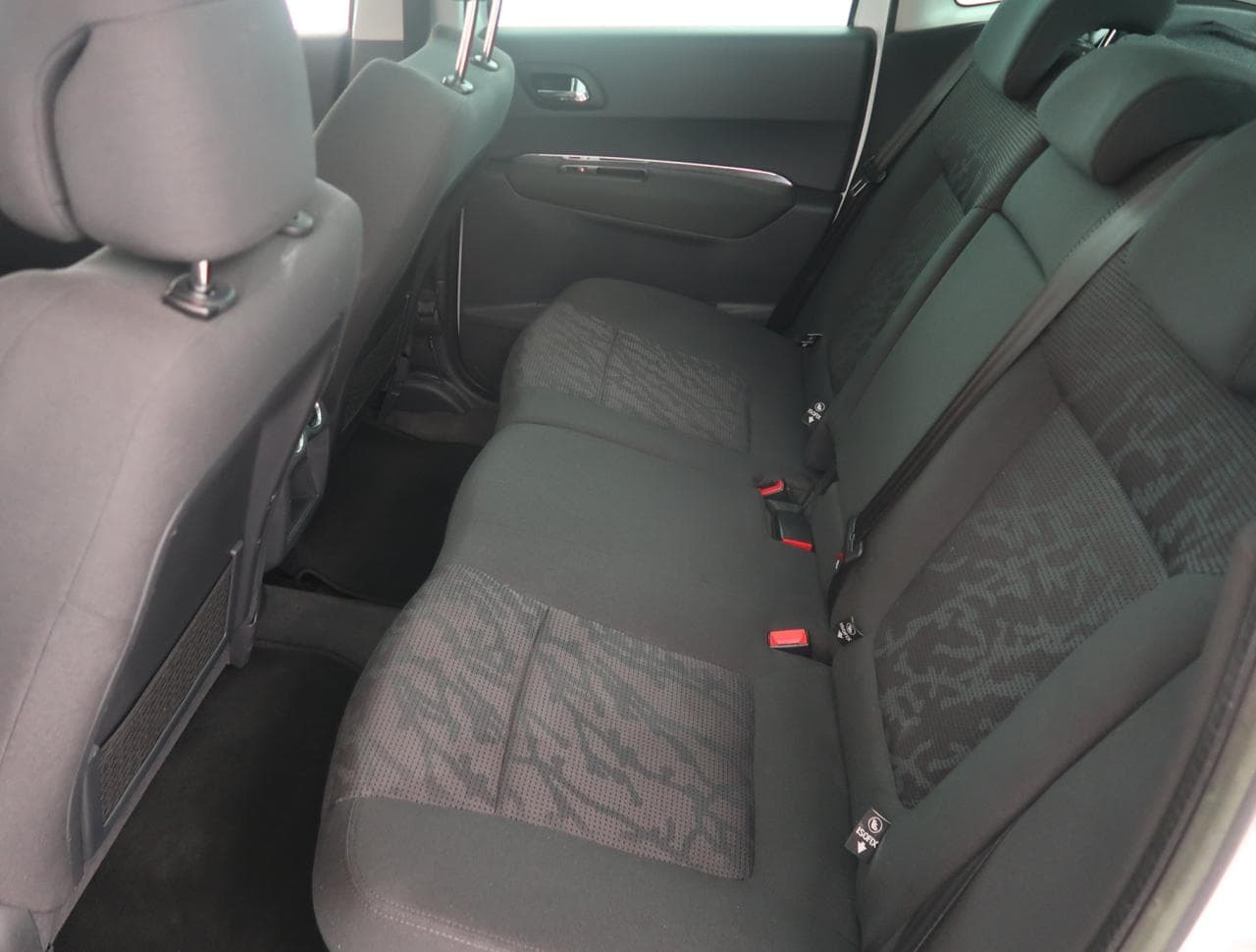 2012 Peugeot 3008 - 15