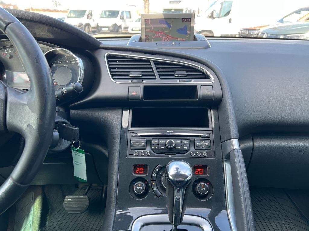 2010 Peugeot 3008 - 9