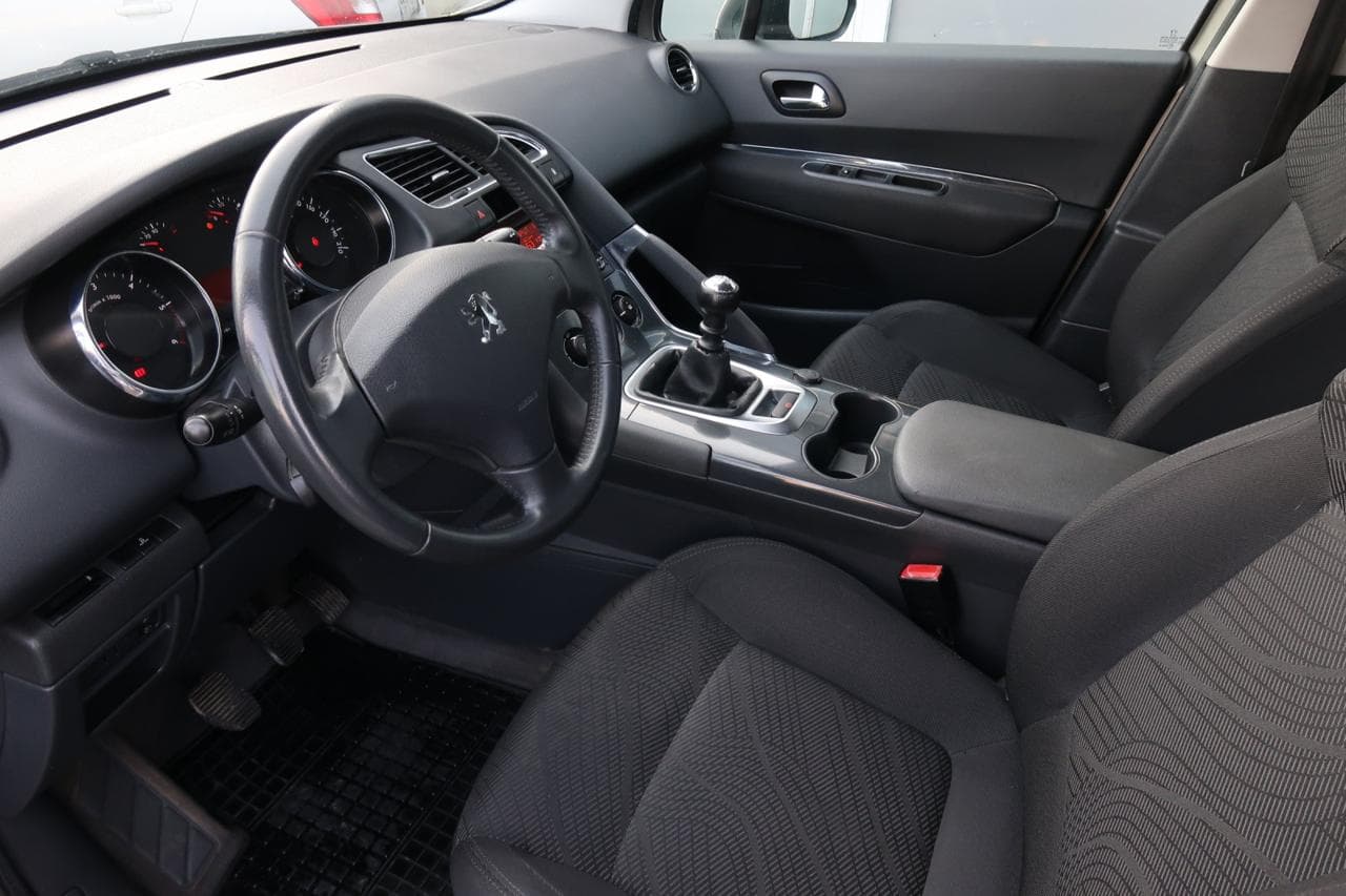 2011 Peugeot 3008 - 16