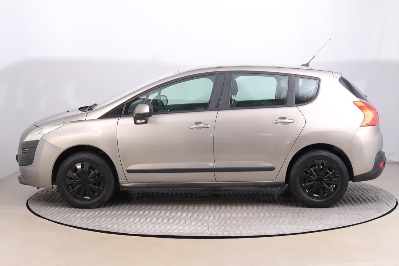 2011 Peugeot 3008 - 4