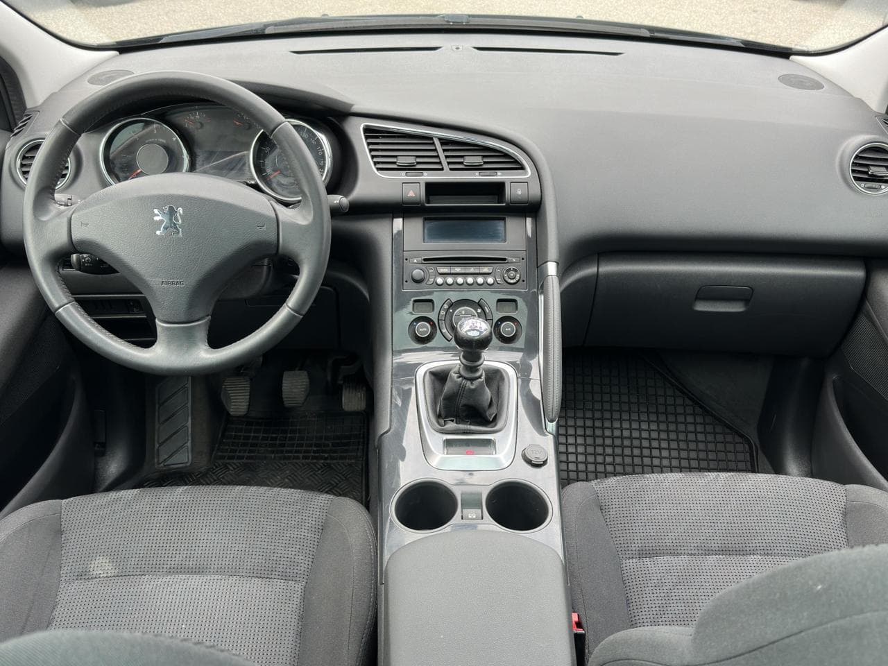 2012 Peugeot 3008 - 9
