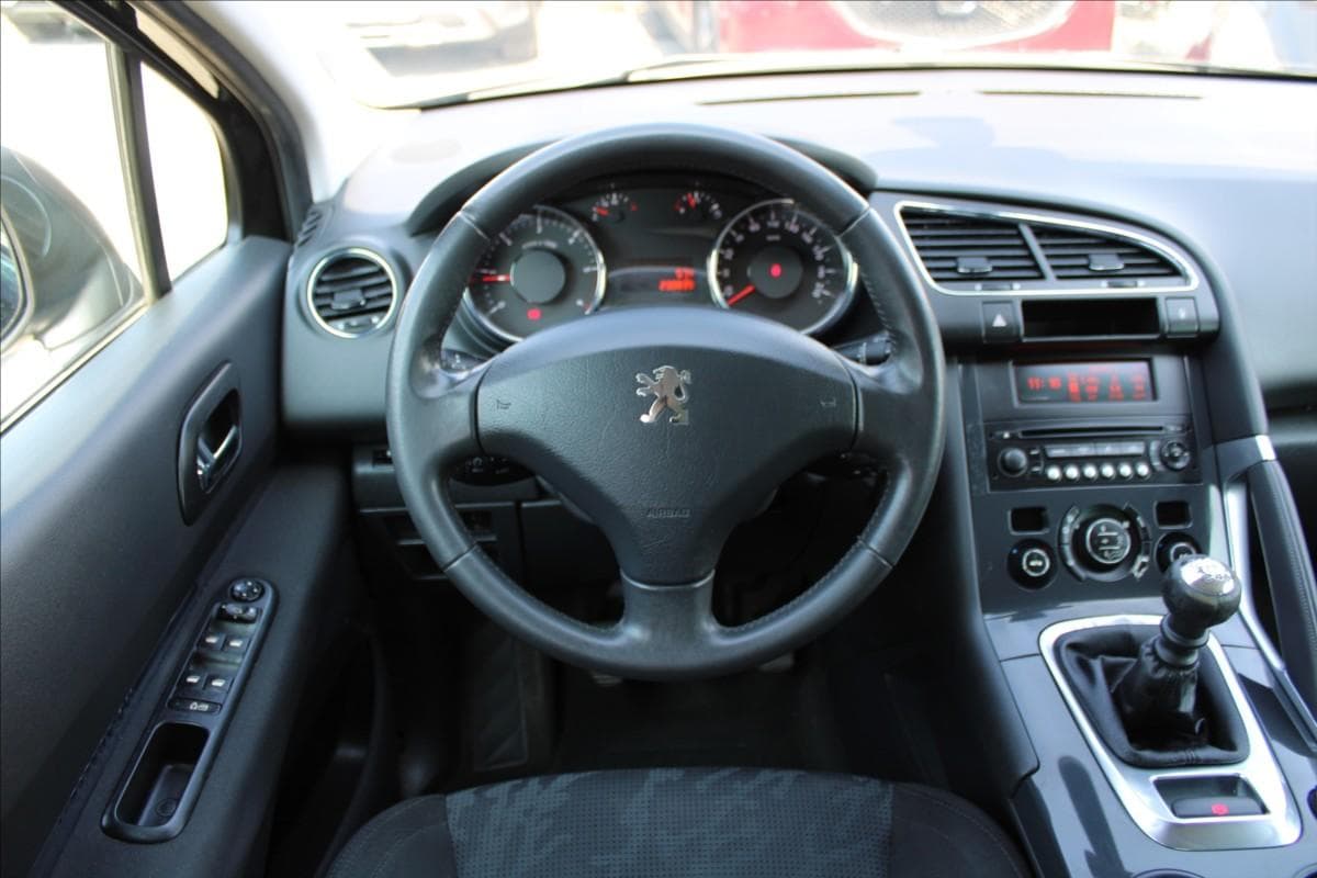 2010 Peugeot 3008 - 11