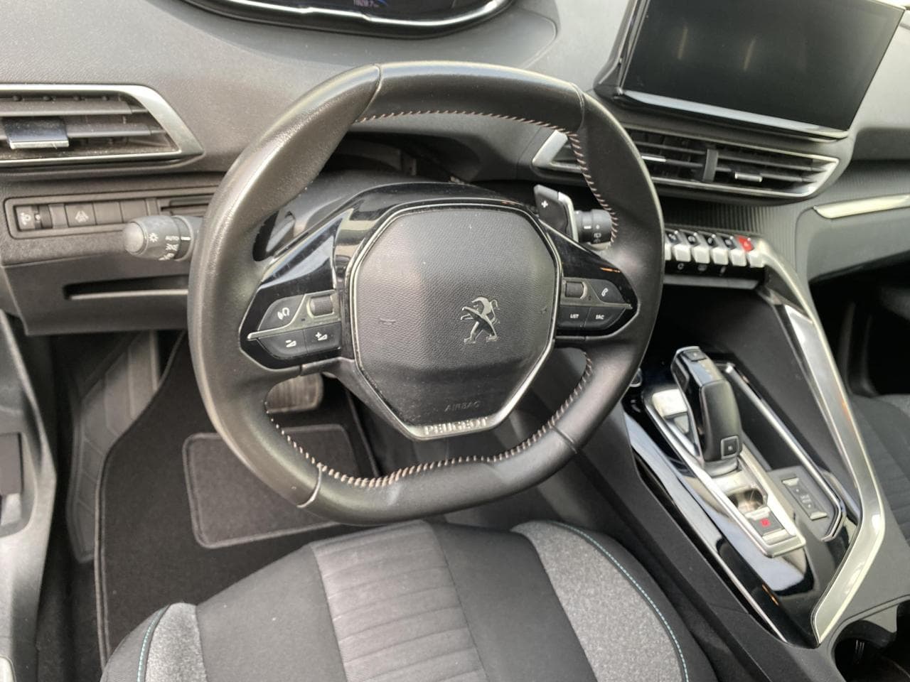 2021 Peugeot 3008 - 18
