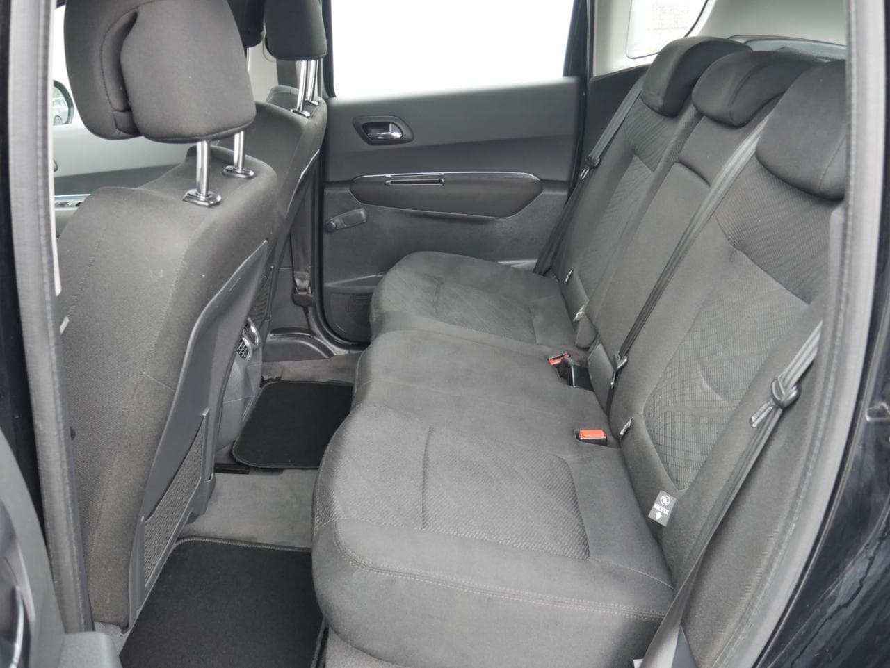 2011 Peugeot 3008 - 10