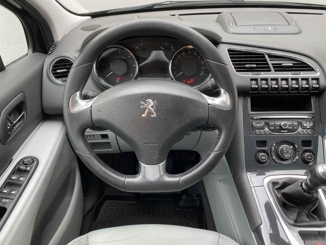 2014 Peugeot 3008 - 11