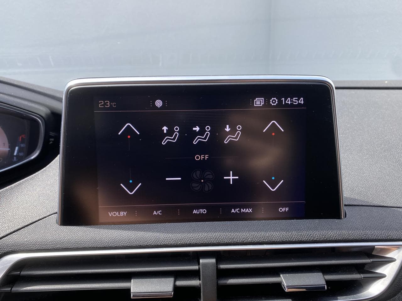2016 Peugeot 3008 - 17