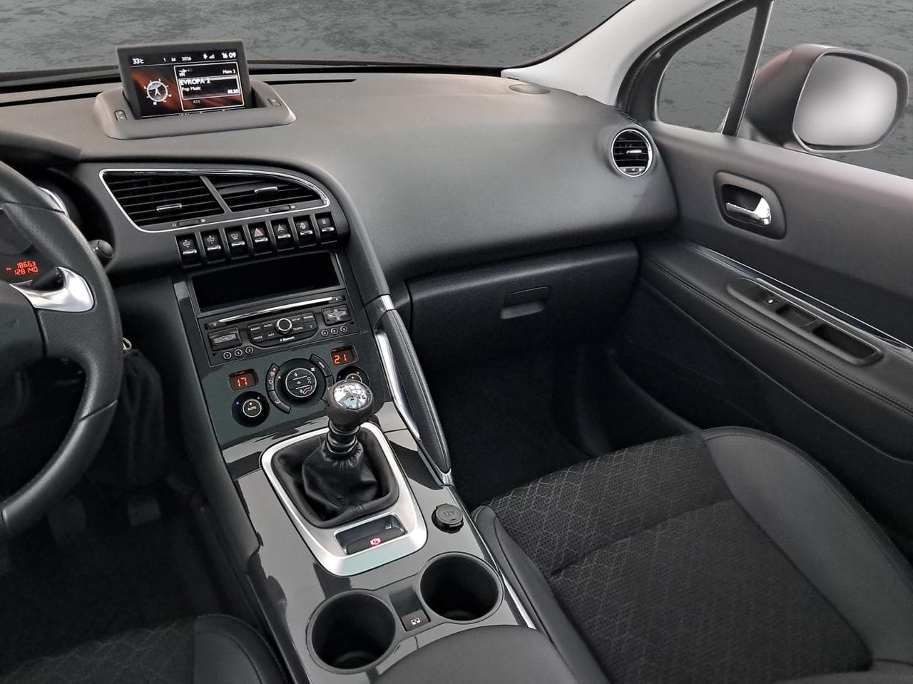 2014 Peugeot 3008 - 11