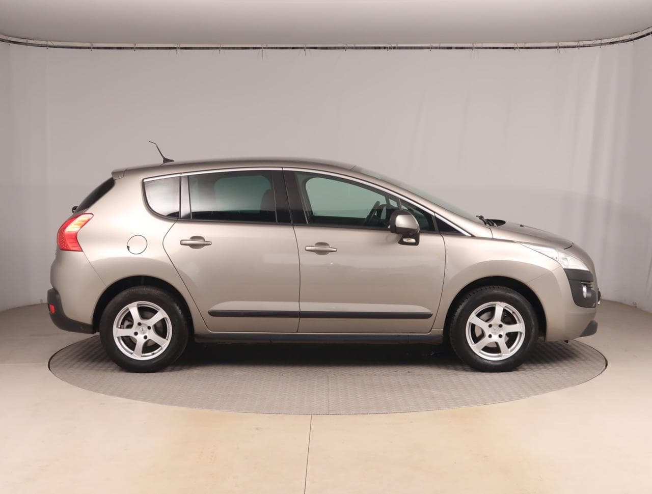 2010 Peugeot 3008 - 8