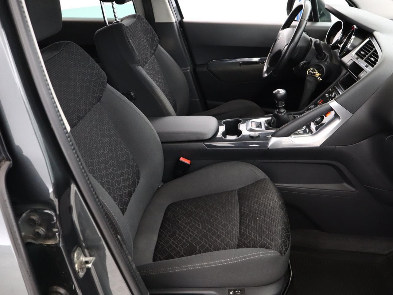 2015 Peugeot 3008 - 10