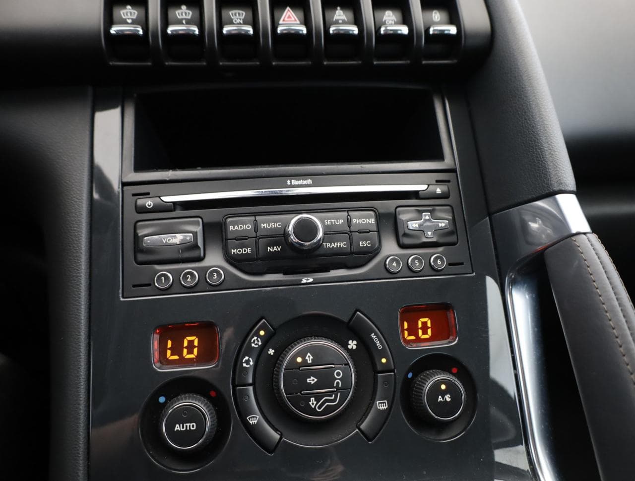 2012 Peugeot 3008 - 15