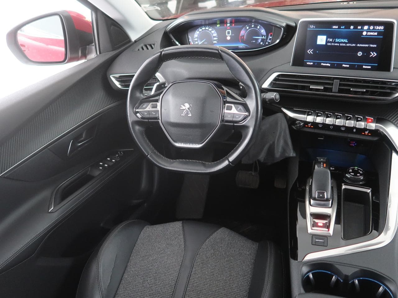 2020 Peugeot 3008 - 9