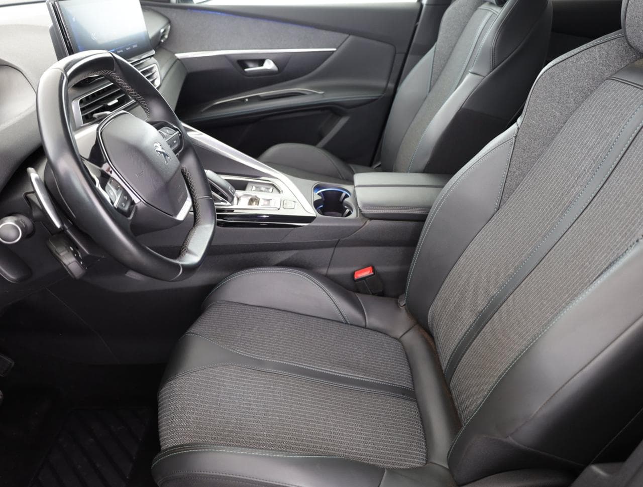 2021 Peugeot 3008 - 13