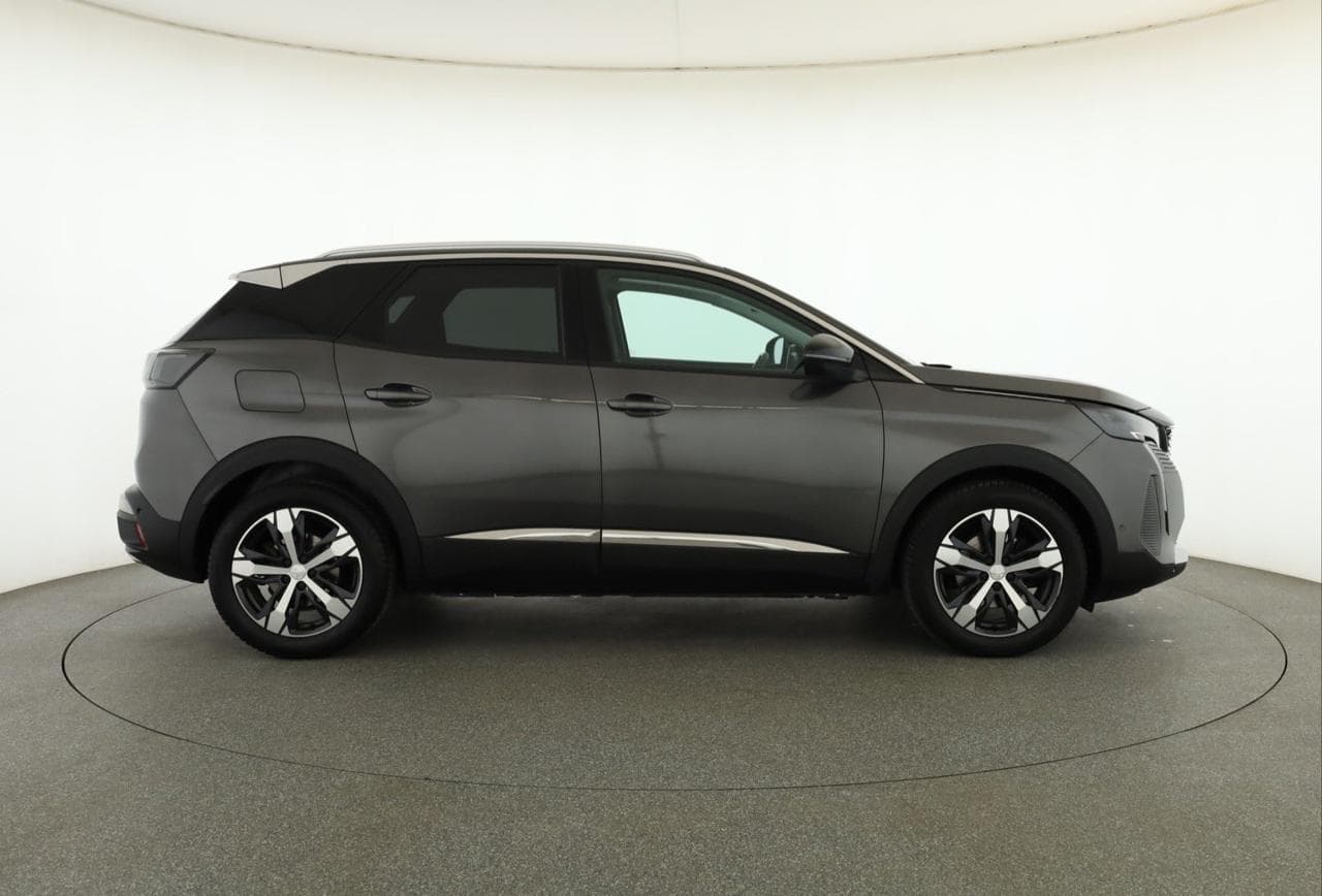2021 Peugeot 3008 - 8