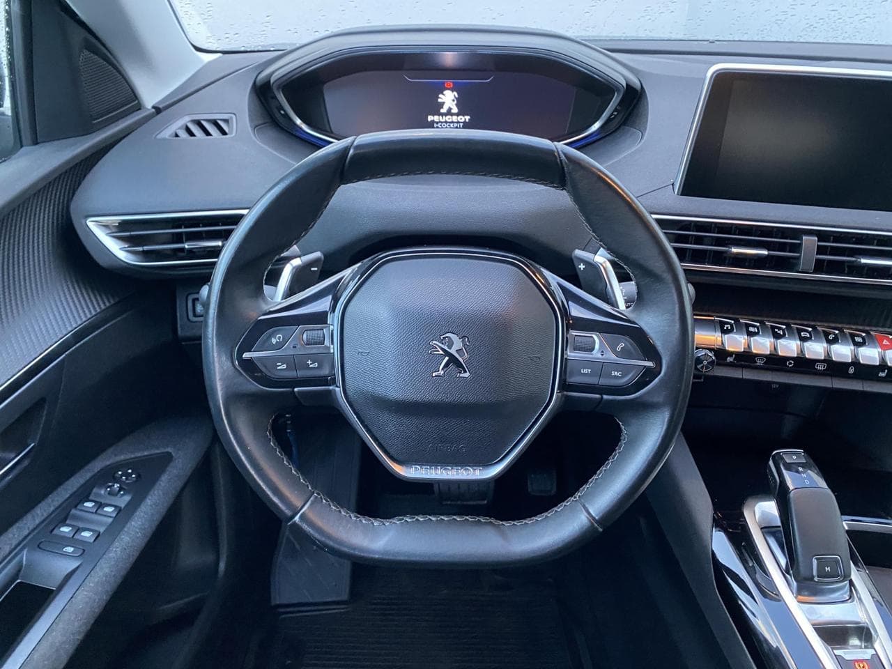 2018 Peugeot 3008 - 11