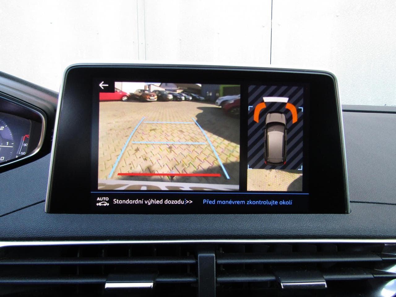 2019 Peugeot 3008 - 16