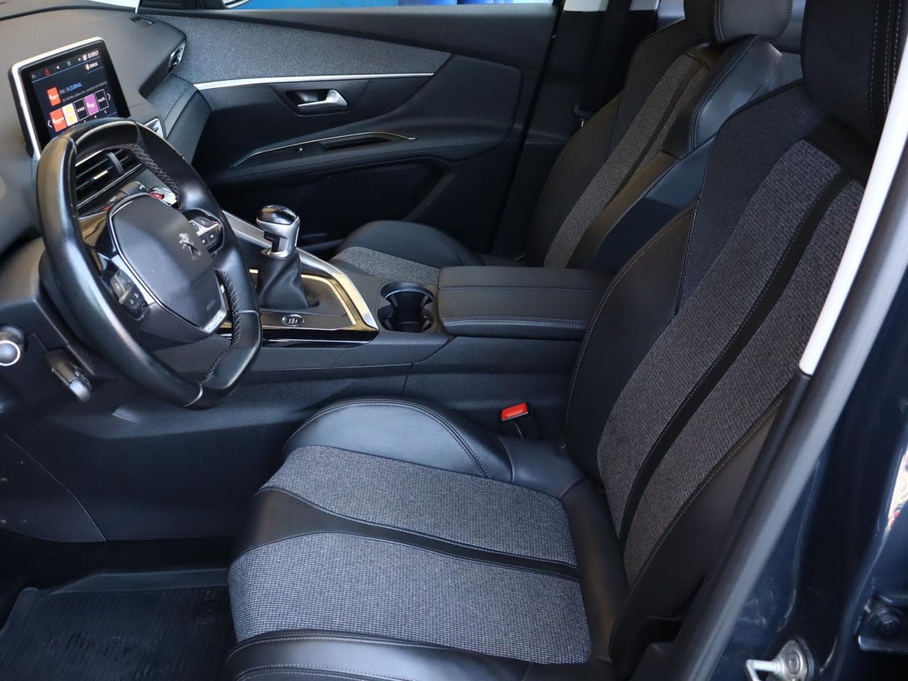 2019 Peugeot 3008 - 14