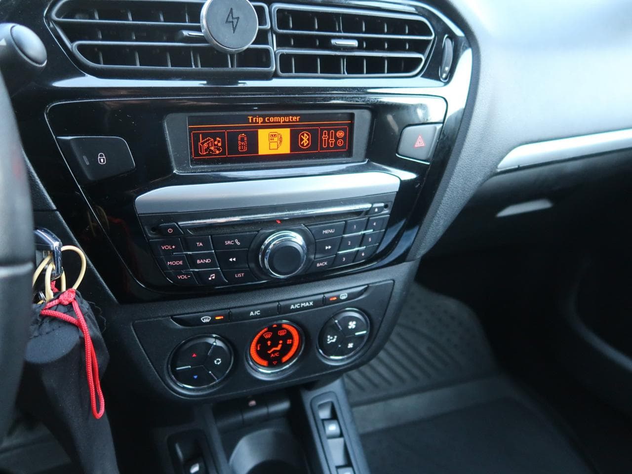 2016 Peugeot 301 - 18